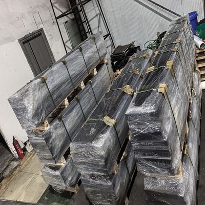 1.2343 REMELTING ELECTROSLAG Travail à chaud sur une surface brillante en acier