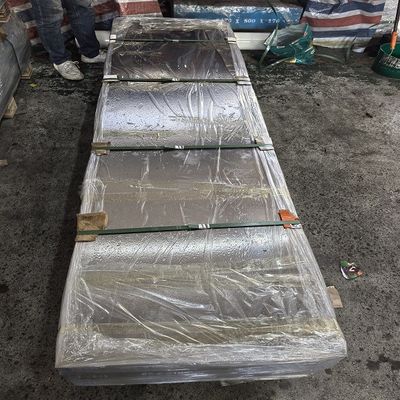1.2343 REMELTING ELECTROSLAG Travail à chaud sur une surface brillante en acier