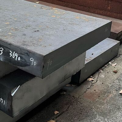 Condition de livraison usinée Acier pour outils à froid avec taille de stock de 10 à 150 mm pour les applications d'outils industriels et support en ligne 24 heures sur 24